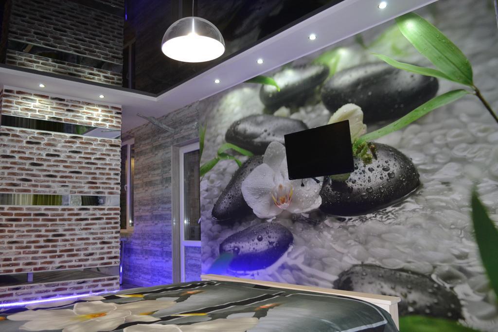 Apartment On Yuvilejnyj Avenue คาร์คิฟ ภายนอก รูปภาพ
