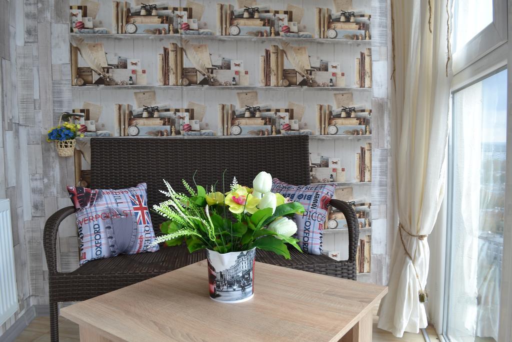 Apartment On Yuvilejnyj Avenue คาร์คิฟ ภายนอก รูปภาพ