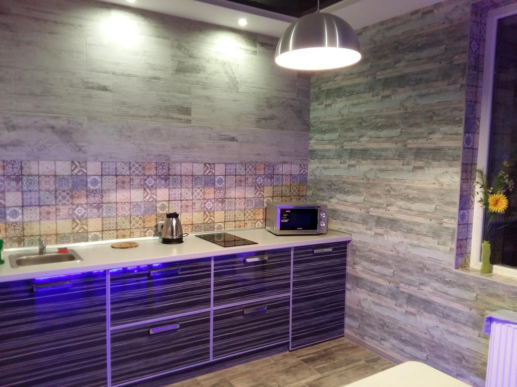 Apartment On Yuvilejnyj Avenue คาร์คิฟ ภายนอก รูปภาพ
