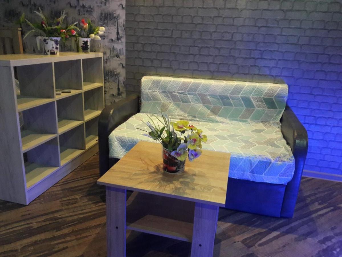 Apartment On Yuvilejnyj Avenue คาร์คิฟ ภายนอก รูปภาพ